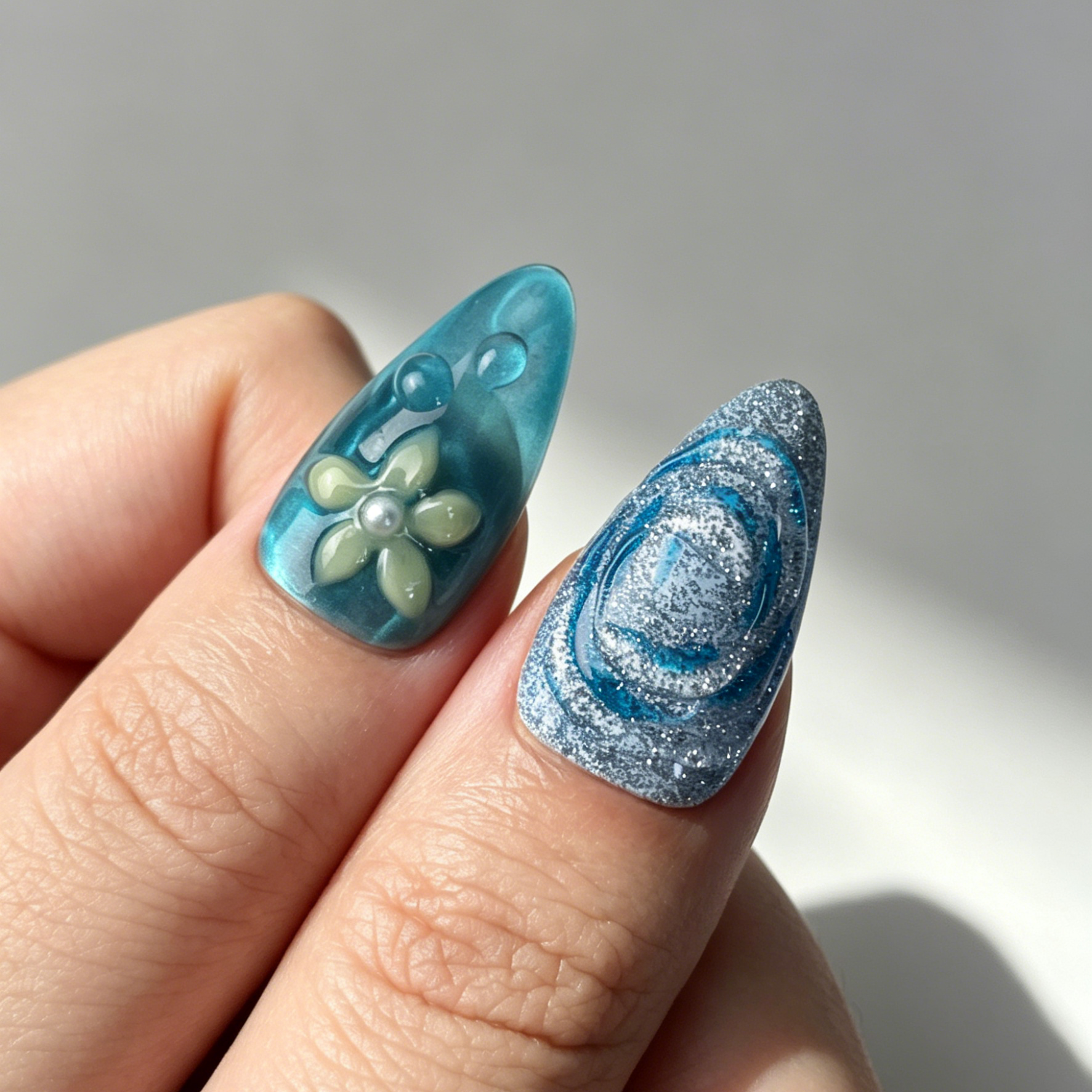 Summer Teal Ocean Floral Press On Nails, Medium Almond Fake Nails