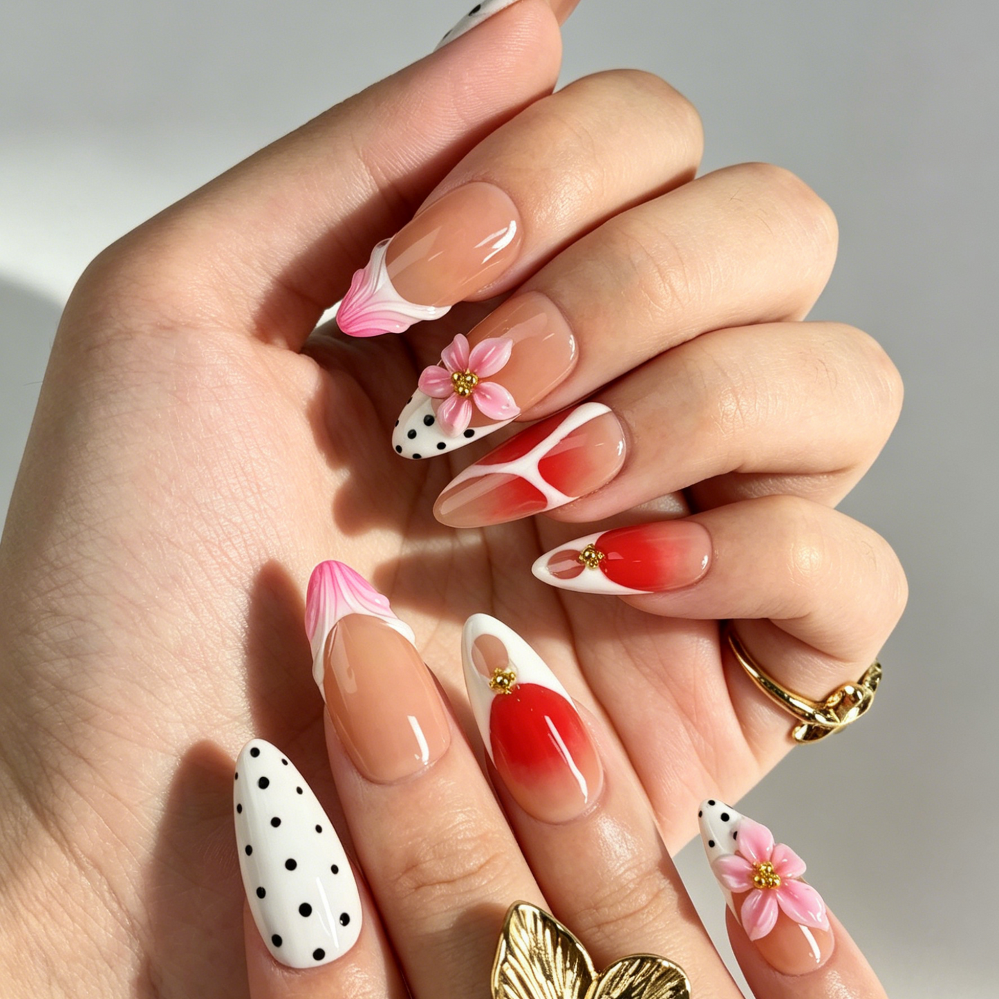 Close Up Nail Art, 3D Pink Flower Polka Dot Red Gradient Decor