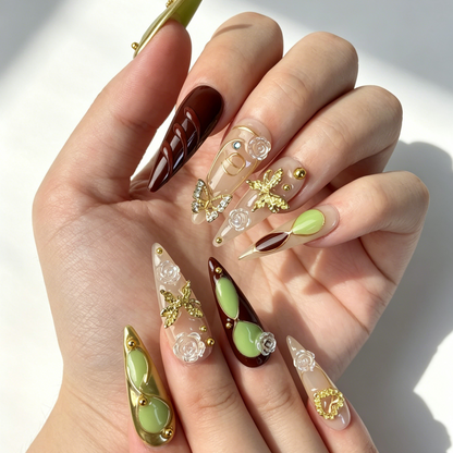 Close Up Nail Art, 3D Gold Butterfly Clear Rose Metal Line Rhinestone Decor