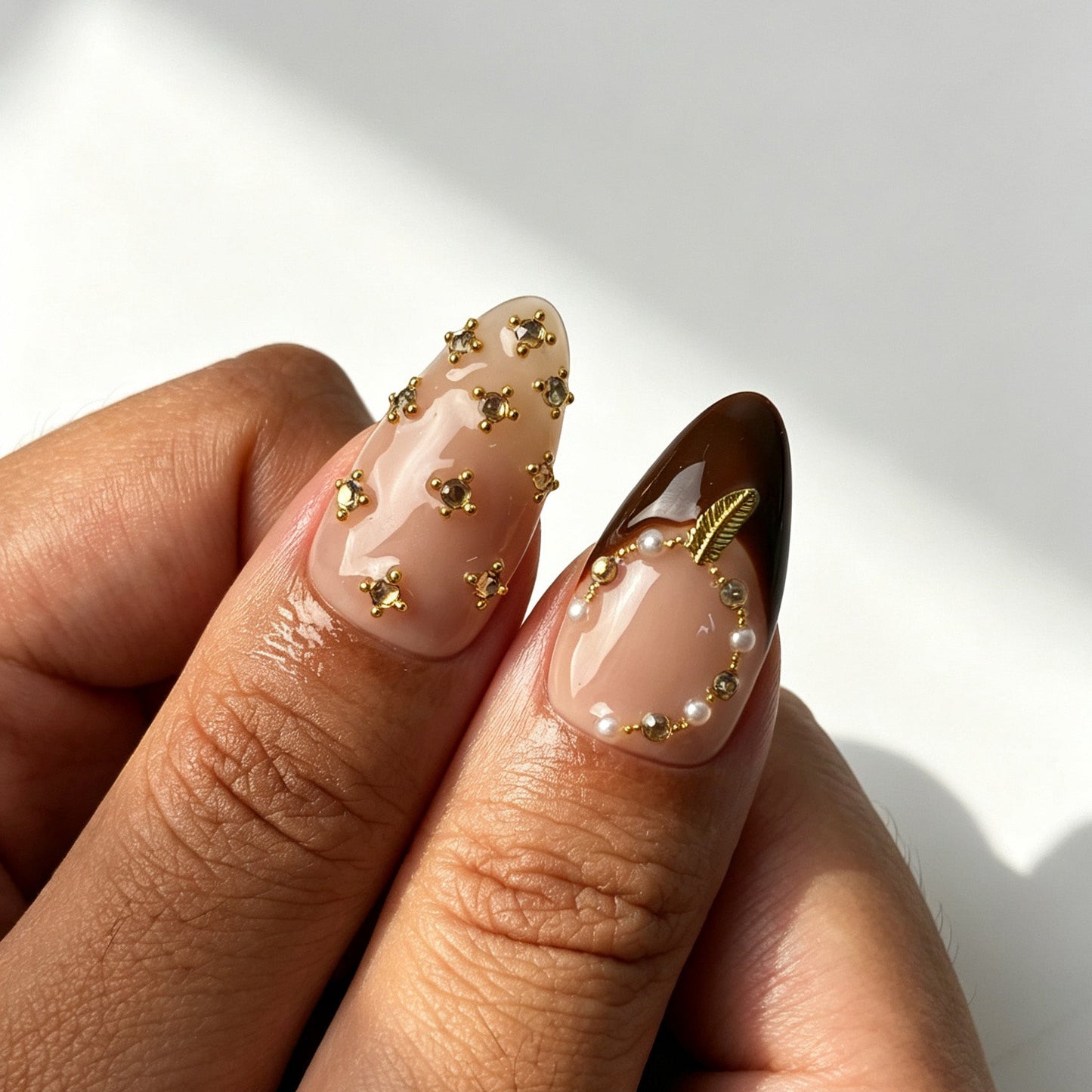 Reusable almond press‑on nails, luxe tortoiseshell design with cluster rhinestones and pearl