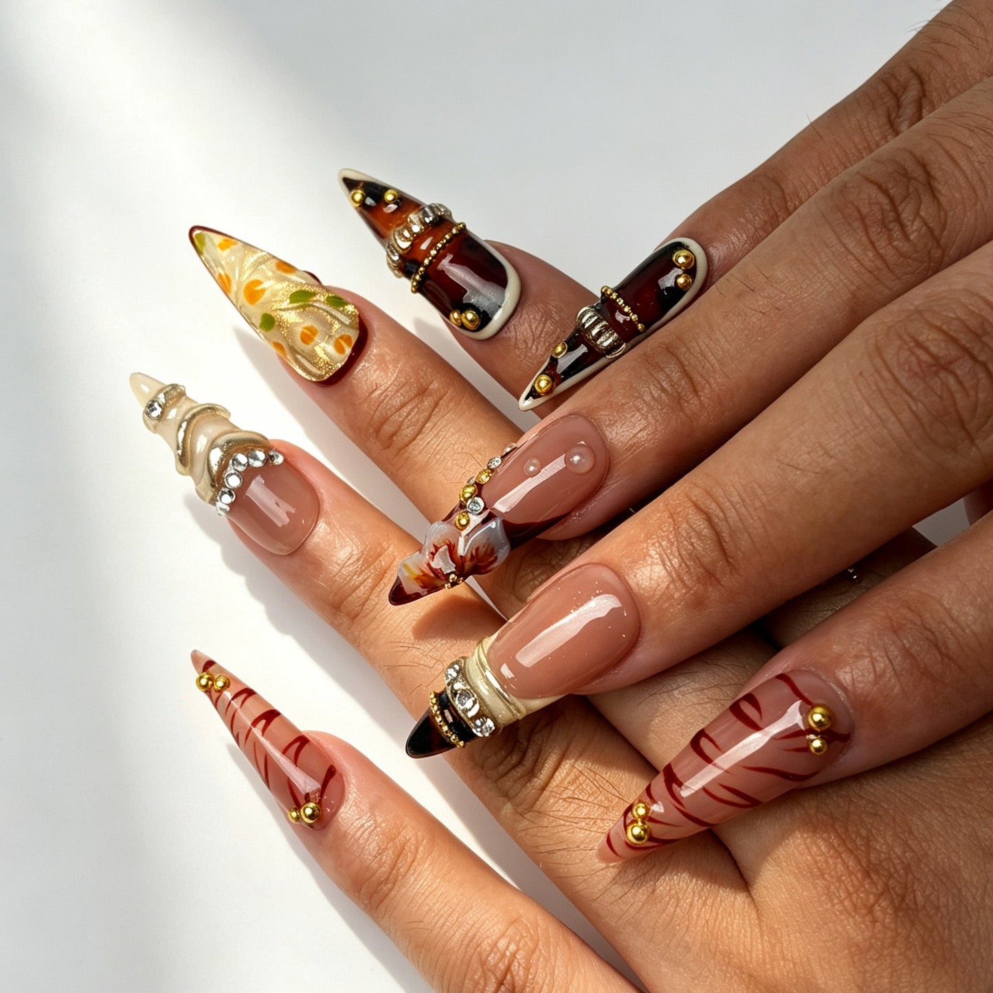 Retro Bloom vintage 3D floral stiletto press‑on nails on‑hand date party manicure