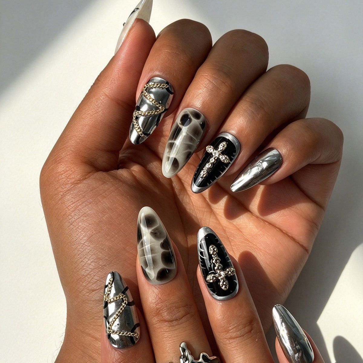 Noir Star