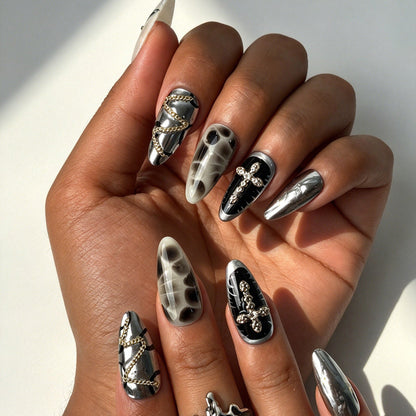 Noir Star