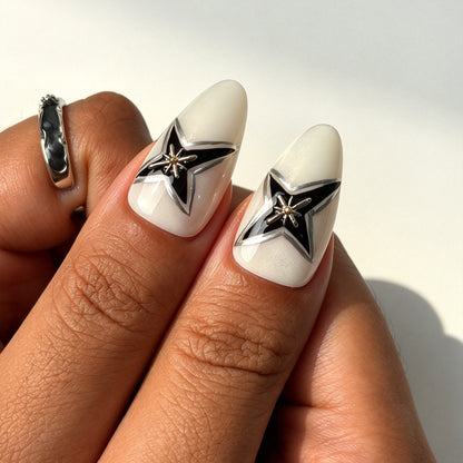 Noir Star