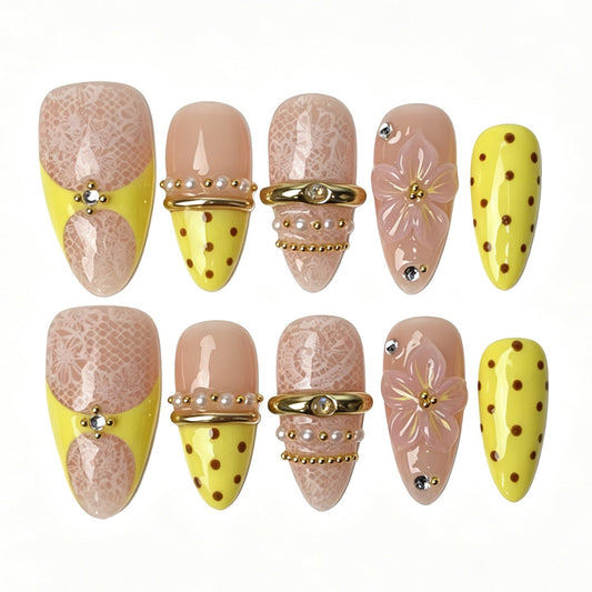 Fresh Pink Lace Daisy Almond Press On Nails Yellow Polka Dot 3D Flower Pearl Rhinestone Cute Handmade Nails