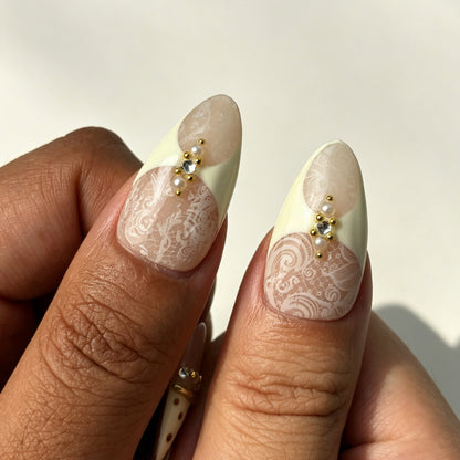 Lace Bloom