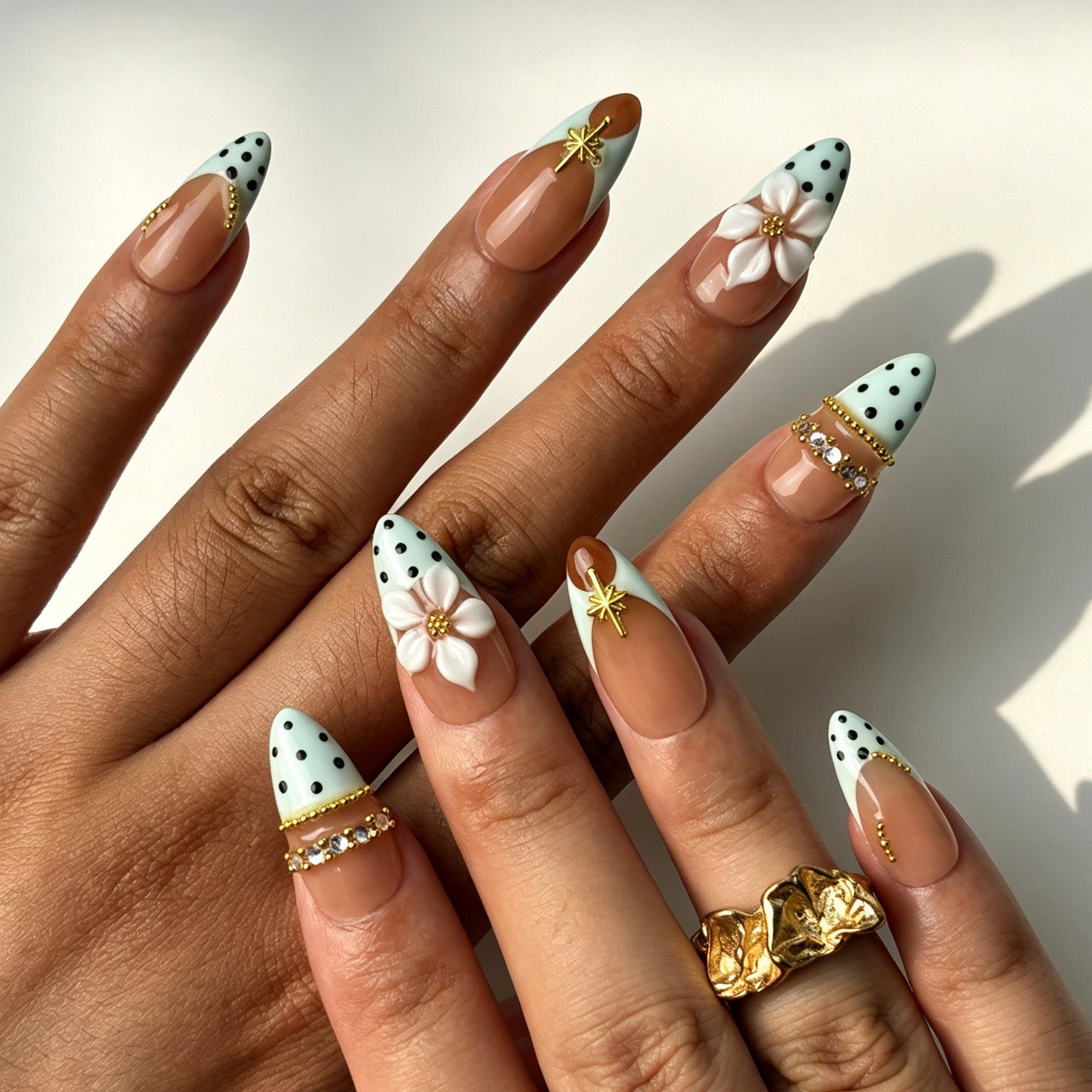 Salon-grade reusable false nails mint splicing polka dot gentle daily casual manicure